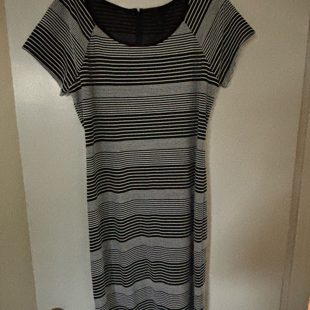 Worthington Black and White Sheath Midi Dress size 10